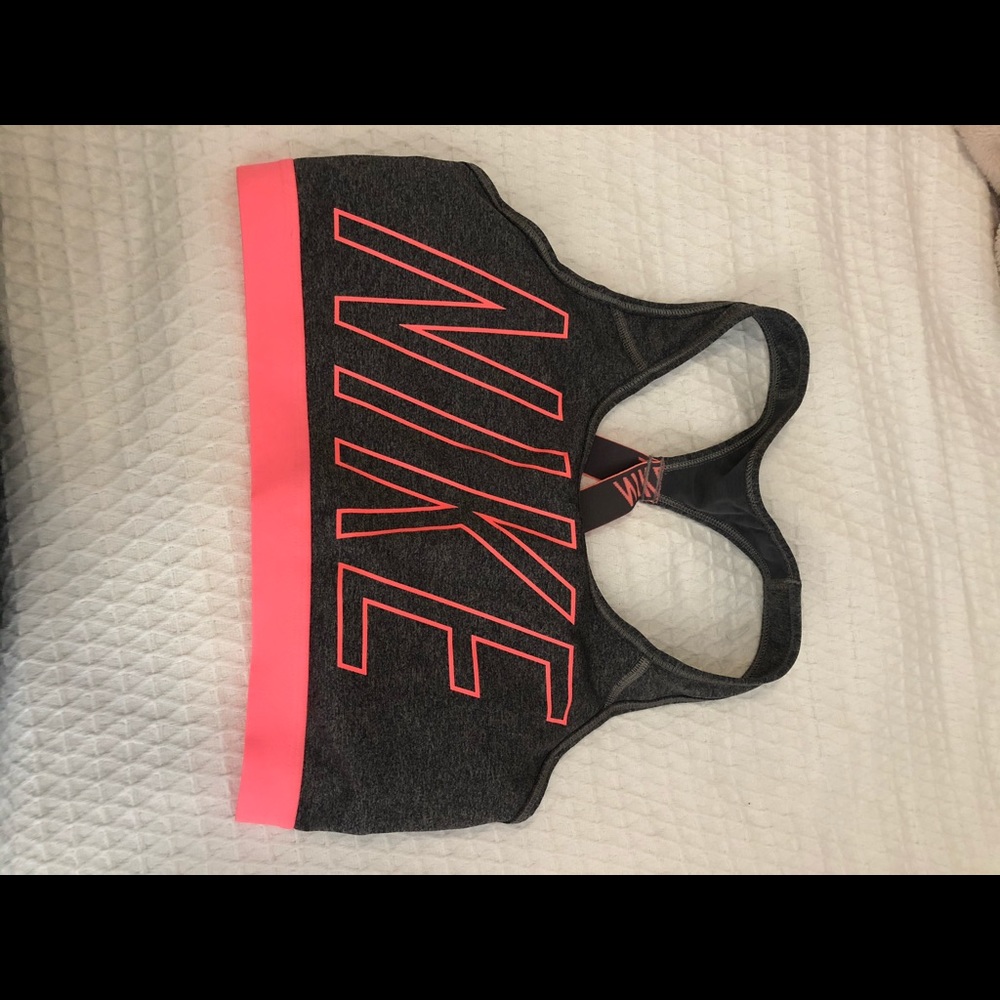 🦋SALE🦋 Nike sports bra